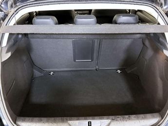 Peugeot 308 1.2 PureTech Tech Edition Hatchback 5dr Petrol Manual Euro 6 (s/