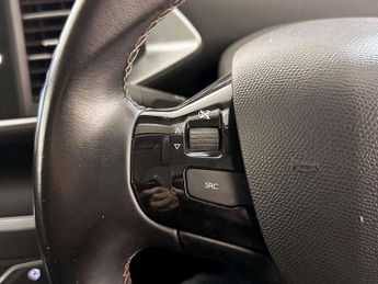 Peugeot 308 1.2 PureTech Tech Edition Hatchback 5dr Petrol Manual Euro 6 (s/