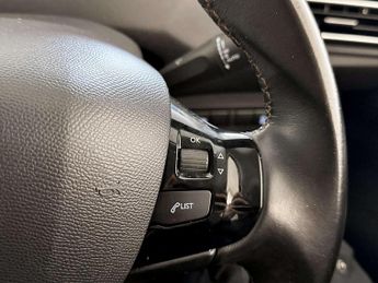 Peugeot 308 1.2 PureTech Tech Edition Hatchback 5dr Petrol Manual Euro 6 (s/