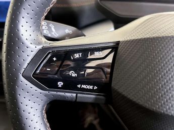 CUPRA Born 58kWh V2 Hatchback 5dr Electric Auto (204 ps)