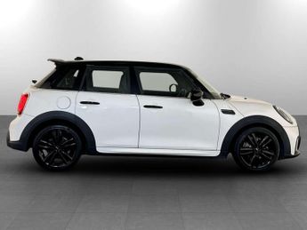 MINI Hatch 1.5 Cooper Sport Hatchback 5dr Petrol Steptronic Euro 6 (s/s) (1