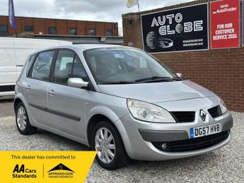 Renault Scenic 1.6 VVT Dynamique 5dr