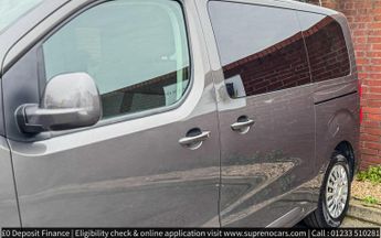 Toyota PROACE Verso 1.5D Shuttle Medium MPV MWB Euro 6 (s/s) 5dr (9 Seat)