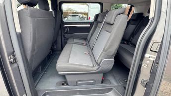 Toyota PROACE Verso 1.5D Shuttle Medium MPV MWB Euro 6 (s/s) 5dr (9 Seat)