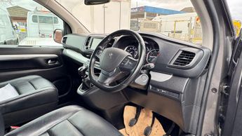 Peugeot Traveller 2.0 BlueHDi Allure Standard MPV MWB Euro 6 (s/s) 5dr