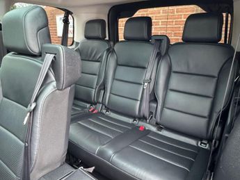 Peugeot Traveller 2.0 BlueHDi Allure Standard MPV MWB Euro 6 (s/s) 5dr