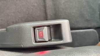 Peugeot Traveller 2.0 BlueHDi Allure Standard MPV MWB Euro 6 (s/s) 5dr