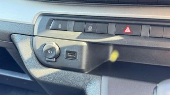 Toyota PROACE Verso 2.0D Shuttle Long MPV LWB Euro 6 (s/s) 5dr (9 Seat)