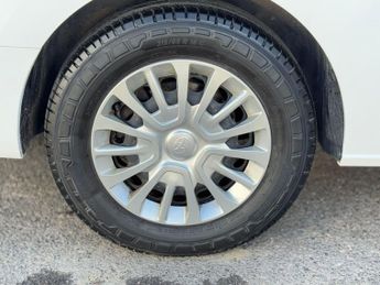 Toyota PROACE Verso 2.0D Shuttle Long MPV LWB Euro 6 (s/s) 5dr (9 Seat)