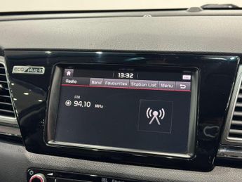 Kia Niro 1.6 GDi 8.9kWh 3 DCT Euro 6 (s/s) 5dr