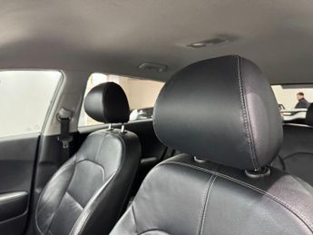 Kia Niro 1.6 GDi 8.9kWh 3 DCT Euro 6 (s/s) 5dr