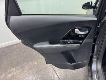 Kia Niro 1.6 GDi 8.9kWh 3 DCT Euro 6 (s/s) 5dr