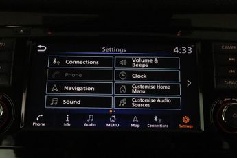 Nissan Qashqai 1.3 DIG-T Acenta Premium Euro 6 (s/s) 5dr