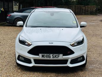 Ford Focus 2.0T EcoBoost ST-3 Euro 6 (s/s) 5dr