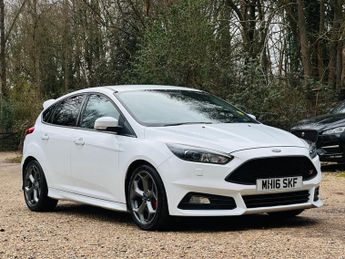 Ford Focus 2.0T EcoBoost ST-3 Euro 6 (s/s) 5dr