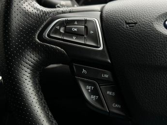 Ford Focus 2.0T EcoBoost ST-3 Euro 6 (s/s) 5dr