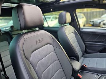 Volkswagen Tiguan 2.0 TSI R-Line DSG 4Motion Euro 6 (s/s) 5dr