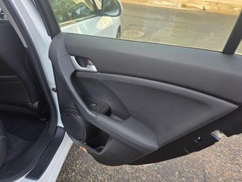 Honda Accord 2.0 i-VTEC EX Auto Euro 5 4dr