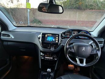 Peugeot 2008 1.6 e-HDi Allure EGC Euro 5 (s/s) 5dr