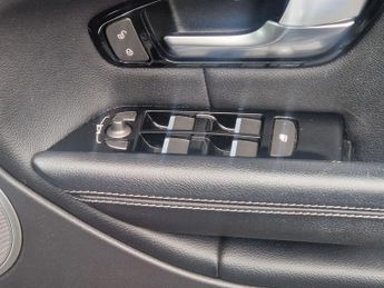 Land Rover Range Rover Evoque 2.0 TD4 SE Tech Auto 4WD Euro 6 (s/s) 5dr