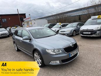 Skoda Superb 2.0 TDI Elegance DSG 4WD Euro 5 5dr