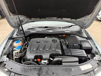 Skoda Superb 2.0 TDI Elegance DSG 4WD Euro 5 5dr