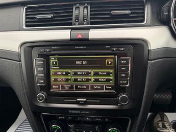 Skoda Superb 2.0 TDI Elegance DSG 4WD Euro 5 5dr