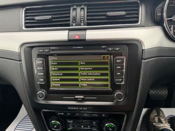 Skoda Superb 2.0 TDI Elegance DSG 4WD Euro 5 5dr