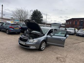 Skoda Superb 2.0 TDI Elegance DSG 4WD Euro 5 5dr