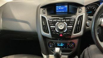 Ford Focus 1.6 Titanium Powershift Euro 5 5dr