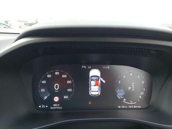 Volvo XC40 2.0 T5 R-Design Auto AWD Euro 6 (s/s) 5dr