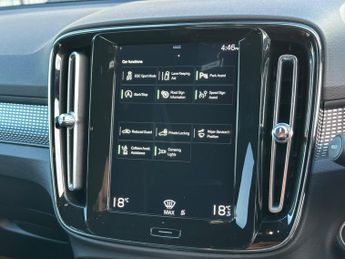 Volvo XC40 2.0 T5 R-Design Auto AWD Euro 6 (s/s) 5dr