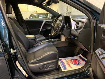 Toyota RAV4 2.5 VVT-h Icon CVT 4WD Euro 6 (s/s) 5dr (Safety Sense, Nav)