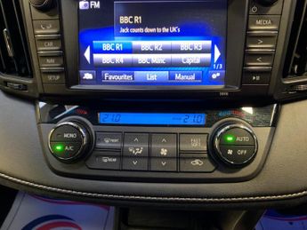 Toyota RAV4 2.5 VVT-h Icon CVT 4WD Euro 6 (s/s) 5dr (Safety Sense, Nav)