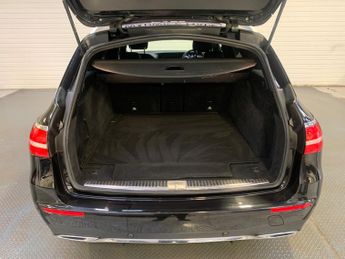 Mercedes-Benz E Class 2.0 E220d AMG Line G-Tronic+ Euro 6 (s/s) 5dr