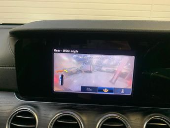 Mercedes-Benz E Class 2.0 E220d AMG Line G-Tronic+ Euro 6 (s/s) 5dr