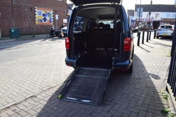 Volkswagen Caddy Maxi Life 2.0 TDI BlueMotion Tech DSG Euro 6 (s/s) 5dr