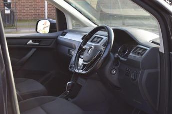 Volkswagen Caddy Maxi Life 2.0 TDI BlueMotion Tech DSG Euro 6 (s/s) 5dr