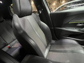 Peugeot E-2008 50kWh GT Auto 5dr (7kW Charger)