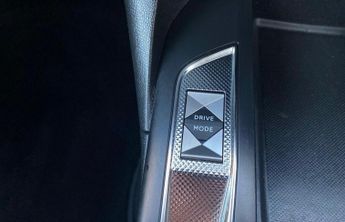 DS AUTOMOBILES DS 3 CROSSBACK E-TENSE 50kWh Ultra Prestige Crossback Auto 5dr