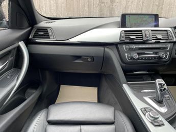 BMW 3 Series 2.0 320d M Sport Touring Auto Euro 5 (s/s) 5dr