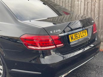 Mercedes-Benz E Class 2.1 E220 CDI SE G-Tronic+ Euro 5 (s/s) 4dr