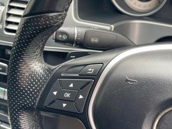 Mercedes-Benz E Class 2.1 E220 CDI SE G-Tronic+ Euro 5 (s/s) 4dr