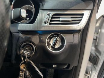 Mercedes-Benz E Class 3.0 E350 V6 BlueTEC AMG Night Edition (Premium) G-Tronic+ Euro 6