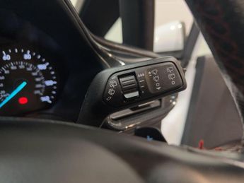 Ford Fiesta 1.0T EcoBoost ST-Line Auto Euro 6 (s/s) 5dr