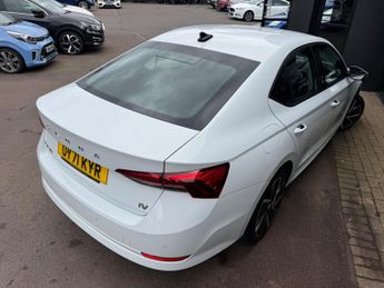 Skoda Octavia 1.4 TSI iV 13kWh SE Technology DSG Euro 6 (s/s) 5dr