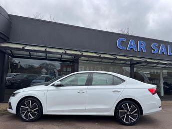 Skoda Octavia 1.4 TSI iV 13kWh SE Technology DSG Euro 6 (s/s) 5dr