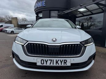 Skoda Octavia 1.4 TSI iV 13kWh SE Technology DSG Euro 6 (s/s) 5dr