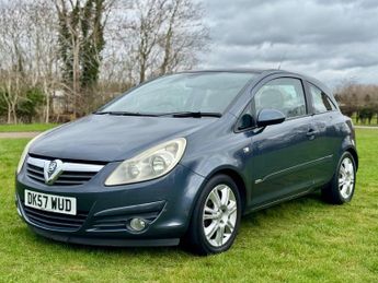 Vauxhall Corsa 1.4i 16v Design Hatchback 3dr Petrol Automatic (a/c) (163 g/km, 