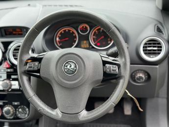 Vauxhall Corsa 1.4i 16v Design Hatchback 3dr Petrol Automatic (a/c) (163 g/km, 